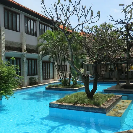 Beachfront Suite Alit